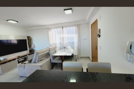 Apartamento à venda com 2 quartos, 65m² em Ana Lúcia, Belo Horizonte