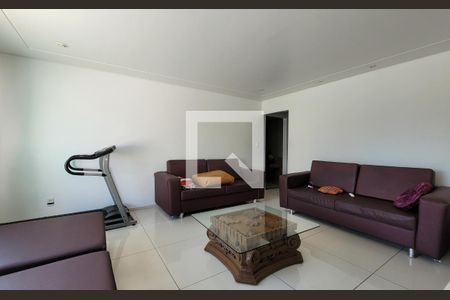 Sala de casa à venda com 5 quartos, 336m² em Jardim Pilar, Santo André