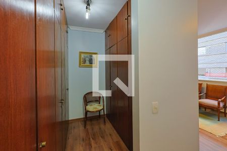 Apartamento à venda com 144m², 3 quartos e 2 vagas Apartamento à venda com 144m², 3 quartos e 2 vagasCloset da suíte