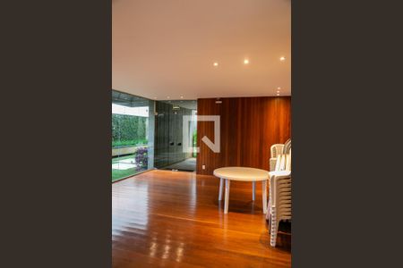 Apartamento à venda com 144m², 3 quartos e 2 vagas Apartamento à venda com 144m², 3 quartos e 2 vagasÁrea comum - Salão de festas