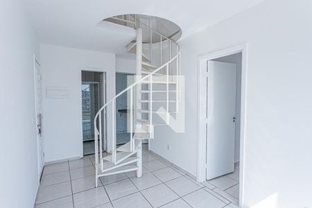 Apartamento para alugar com 84m², 2 quartos e 1 vagaSala