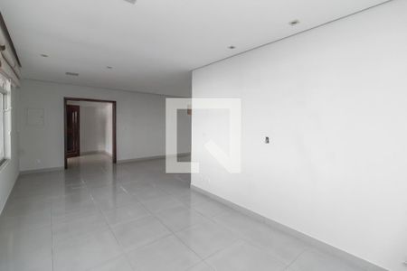 Sala de casa à venda com 3 quartos, 274m² em Jardim Cotinha, São Paulo