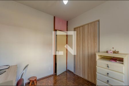 Quarto 1 de apartamento para alugar com 3 quartos, 85m² em Castelo, Belo Horizonte