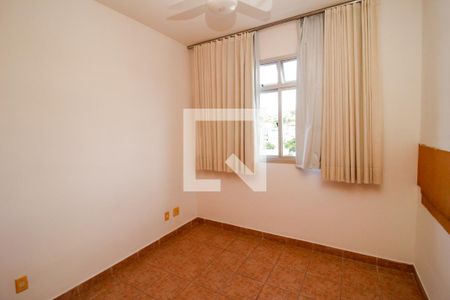 Quarto 2 de apartamento à venda com 3 quartos, 70m² em Fernão Dias, Belo Horizonte