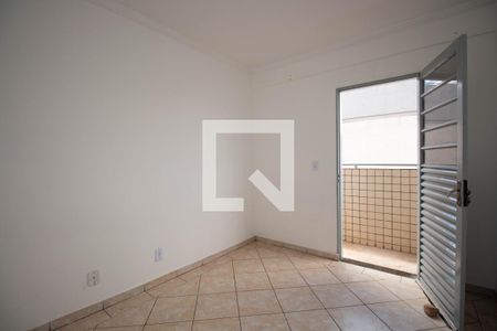 Quarto 2 de apartamento para alugar com 2 quartos, 55m² em Taguatinga Norte, Brasília