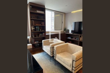 Apartamento à venda com 2 quartos, 105m² em Moema, São Paulo