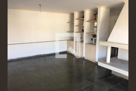 Casa à venda com 3 quartos, 568m² em Barro Branco (Zona Norte), São Paulo
