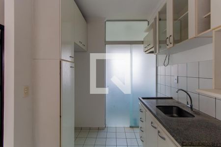 Cozinha de apartamento à venda com 2 quartos, 50m² em Vila Ema, São Paulo