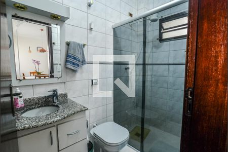 Banheiro de apartamento à venda com 2 quartos, 72m² em Vila Pires, Santo André