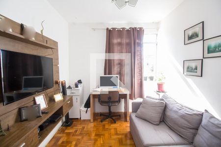 Sala de apartamento à venda com 2 quartos, 60m² em Renascença, Belo Horizonte