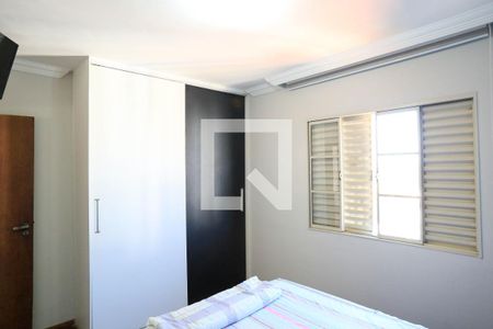 Quarto de apartamento à venda com 4 quartos, 184m² em Ana Lúcia, Belo Horizonte