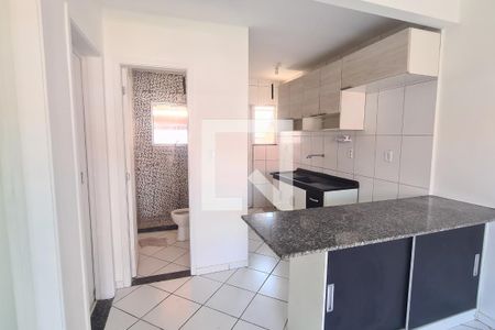Cozinha de apartamento para alugar com 2 quartos, 60m² em Santa Cruz da Serra, Duque de Caxias