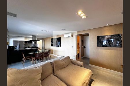 Sala de apartamento para alugar com 3 quartos, 130m² em Santo Amaro, São Paulo