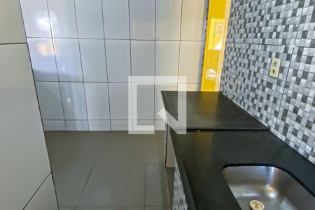 cozinha e area de serviço de casa para alugar com 1 quarto, 40m² em Taquara, Rio de Janeiro