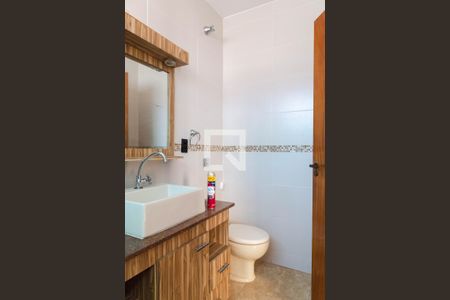 Casa à venda com 121m², 2 quartos e 2 vagas Casa à venda com 121m², 2 quartos e 2 vagasBanheiro da Suíte 2