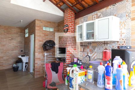 Casa à venda com 121m², 2 quartos e 2 vagas Casa à venda com 121m², 2 quartos e 2 vagasÁrea de Serviço e Área de lazer