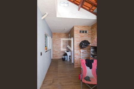 Casa à venda com 121m², 2 quartos e 2 vagas Casa à venda com 121m², 2 quartos e 2 vagasÁrea de Serviço e Área de lazer