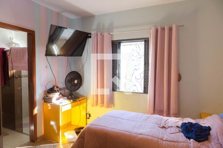 Casa à venda com 121m², 2 quartos e 2 vagas Casa à venda com 121m², 2 quartos e 2 vagasSuíte 1