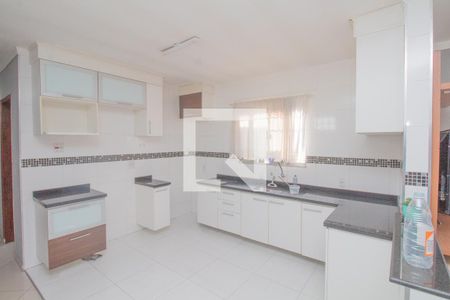 Cozinha de casa para alugar com 2 quartos, 140m² em Vila California, São Paulo