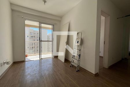 Sala de apartamento para alugar com 2 quartos, 55m² em Parque Suzano, Suzano