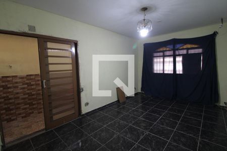 Sala de casa para alugar com 3 quartos, 165m² em Jardim Lallo, São Paulo