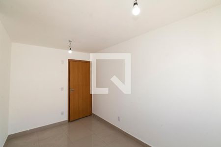 Sala de apartamento para alugar com 2 quartos, 45m² em Campo Grande, Rio de Janeiro