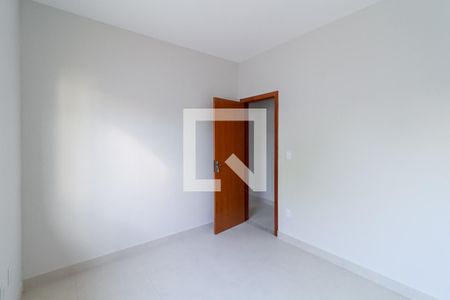 Quarto 2 de casa à venda com 3 quartos, 180m² em Jardim Leblon, Belo Horizonte