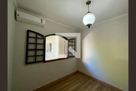 Quarto 1 de casa à venda com 2 quartos, 256m² em Parque Eloy Chaves, Jundiaí