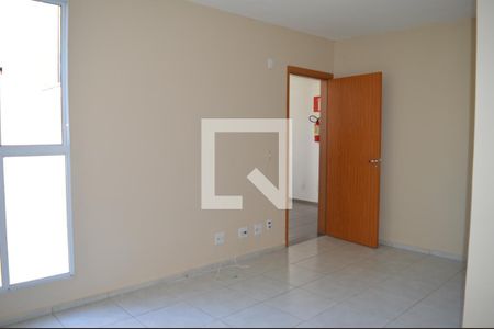 Sala de apartamento à venda com 2 quartos, 48m² em Sapucaia Ii, Contagem
