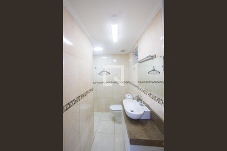 Banheiro de apartamento à venda com 1 quarto, 63m² em Santo Amaro, São Paulo