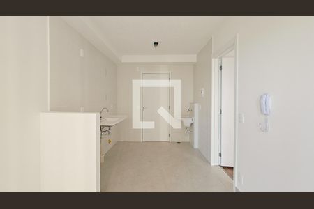 Sala / Cozinha / Area de Serviço de apartamento à venda com 1 quarto, 29m² em Socorro, São Paulo