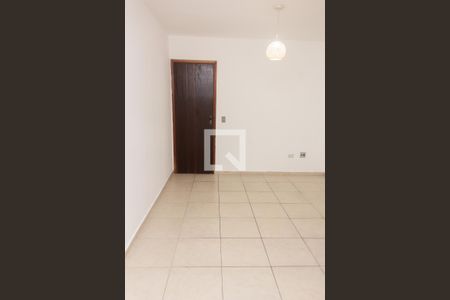 Quarto 1 (suíte) de casa para alugar com 2 quartos, 88m² em Jardim Eliane, São Paulo