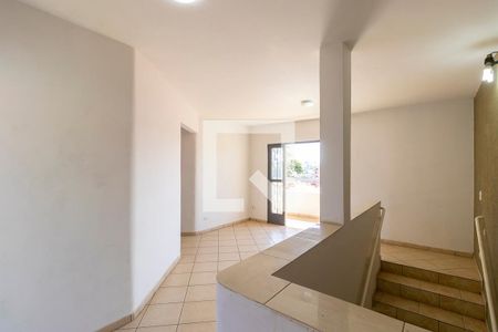 Hall dos quartos de casa para alugar com 2 quartos, 163m² em Jardim Presidente Wenceslau, Campinas