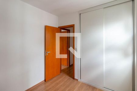 Quarto 2 de apartamento para alugar com 3 quartos, 92m² em Lourdes, Belo Horizonte