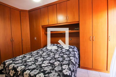 Quarto 4 de casa à venda com 4 quartos, 160m² em Parque Sevilha, São Paulo