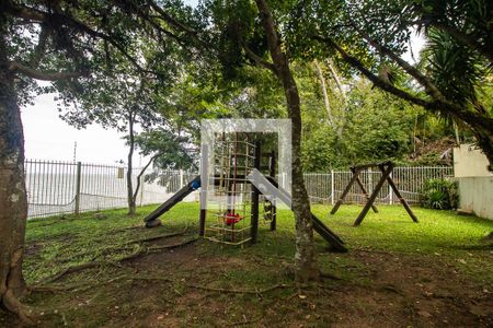 Casa de condomínio à venda com 243m², 4 quartos e 2 vagas Casa de condomínio à venda com 243m², 4 quartos e 2 vagasÁrea comum - Playground