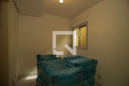 Casa de condomínio à venda com 243m², 4 quartos e 2 vagas Casa de condomínio à venda com 243m², 4 quartos e 2 vagasQuarto de Serviço