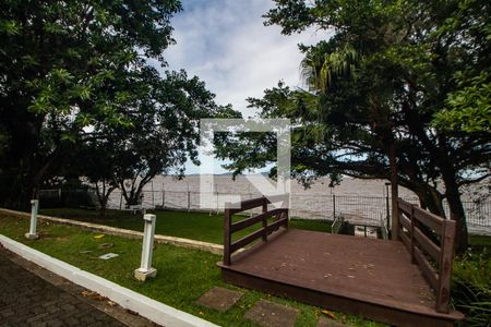 Casa de condomínio à venda com 243m², 4 quartos e 2 vagas Casa de condomínio à venda com 243m², 4 quartos e 2 vagasÁrea comum