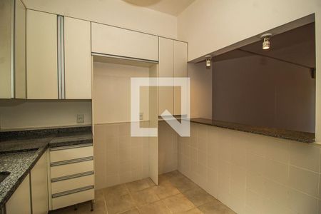 Casa de condomínio à venda com 243m², 4 quartos e 2 vagas Casa de condomínio à venda com 243m², 4 quartos e 2 vagasCozinha