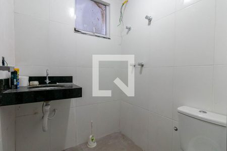 Banheiro de apartamento à venda com 2 quartos, 109m² em Água Branca, Contagem