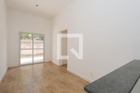 Sala de apartamento à venda com 2 quartos, 61m² em Vila Nova Cachoeirinha, São Paulo