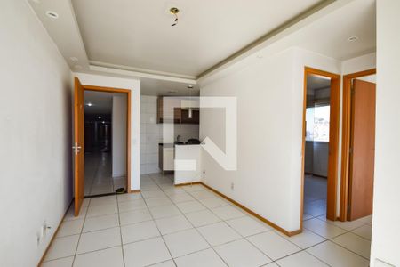 Sala de apartamento para alugar com 2 quartos, 44m² em Cascadura, Rio de Janeiro