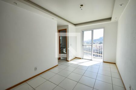 Sala de apartamento para alugar com 2 quartos, 44m² em Cascadura, Rio de Janeiro
