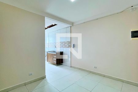Sala de apartamento para alugar com 1 quarto, 45m² em Jardim Sao Francisco, Guarulhos