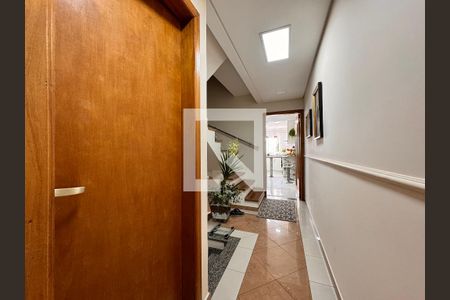 Corredor de casa à venda com 4 quartos, 239m² em Vila Floresta, Santo André