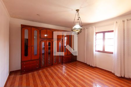 Quarto 1 de casa para alugar com 2 quartos, 210m² em Vila Macedopolis, São Paulo