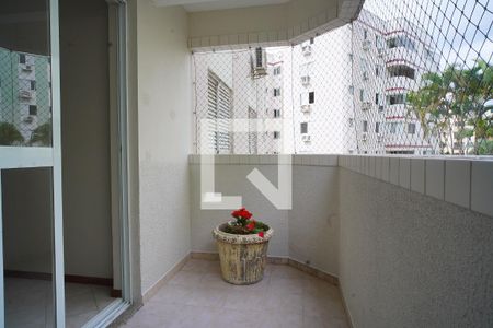 Varanda  de apartamento para alugar com 3 quartos, 109m² em Córrego Grande, Florianópolis