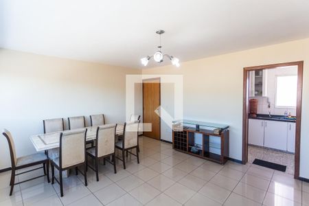 Sala de apartamento para alugar com 3 quartos, 106m² em Santa Tereza, Belo Horizonte