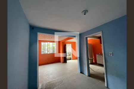 Quarto de casa para alugar com 1 quarto, 35m² em Barra da Lagoa, Florianópolis