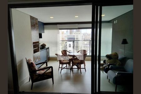 Apartamento à venda com 115m², 3 quartos e 2 vagasFoto 04